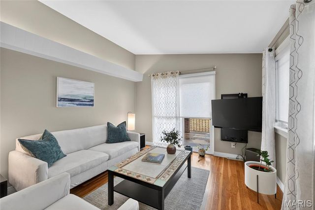 1325 Yale Avenue, Richmond Heights, MO 63117