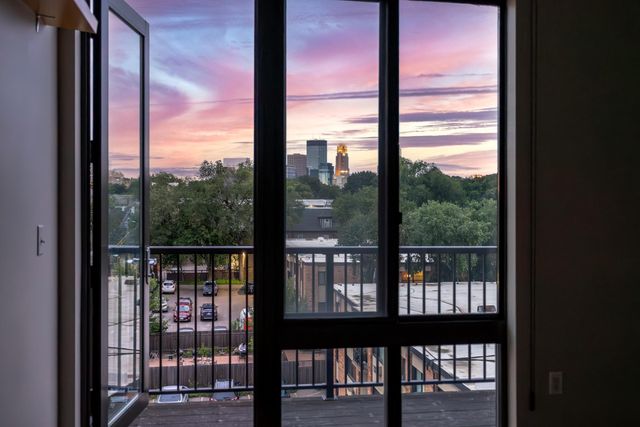 10 E 26th Street 312, Minneapolis, MN 55404