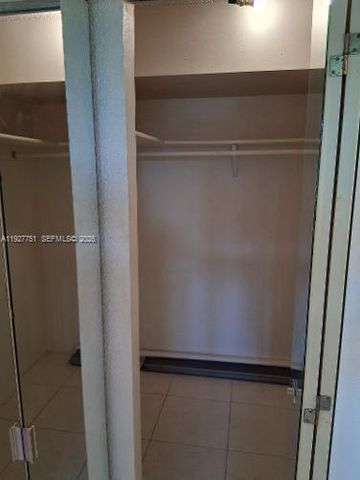 1000 Saint Charles Place L2, Pembroke Pines, FL 33026