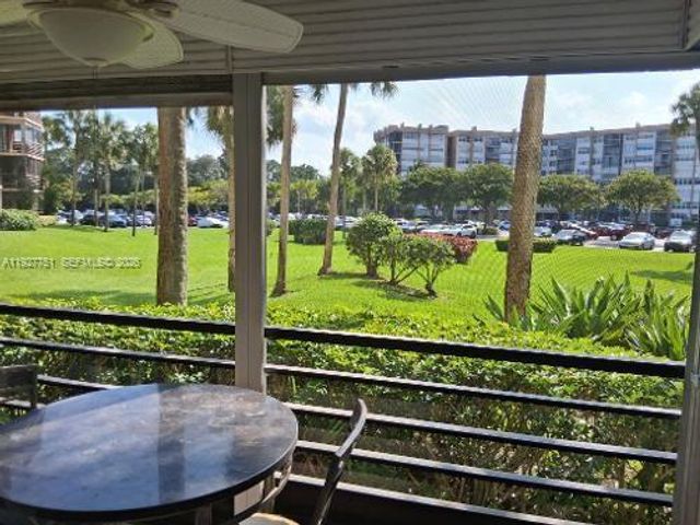 1000 Saint Charles Place L2, Pembroke Pines, FL 33026