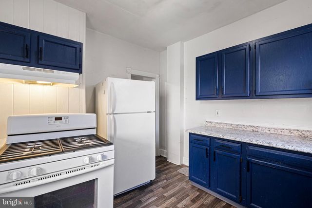 4 LOWER OAK ST, Wilmington, DE 19805