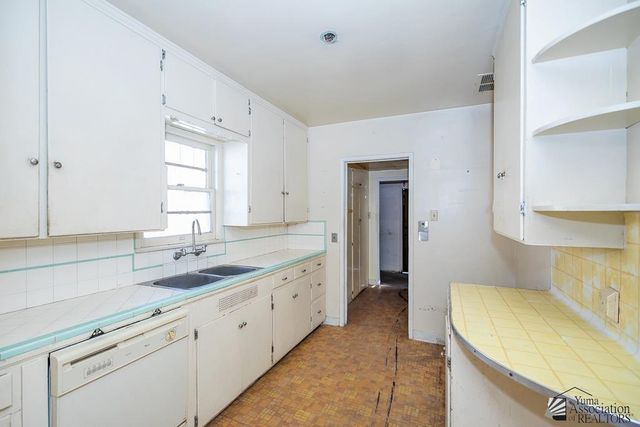 577 S 9 Ave, Yuma, AZ 85364