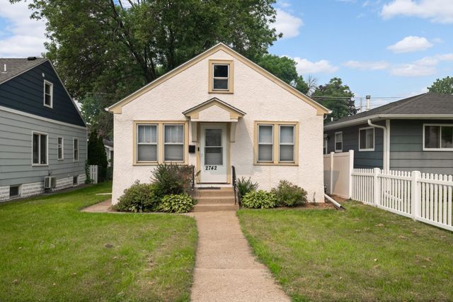 2742 Grand Street NE, Minneapolis, MN 55418
