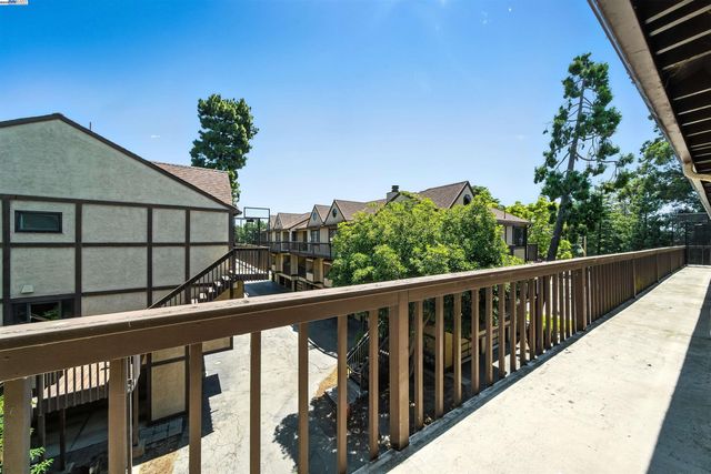 1116 Brewster Ave, Redwood City, CA 94062