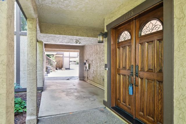 1116 Brewster Ave, Redwood City, CA 94062