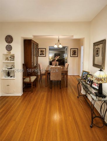 3130 SW 6th St, Miami, FL 33135
