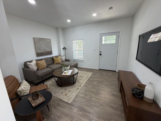 1579 Tiffin Street, Columbus, OH 43205