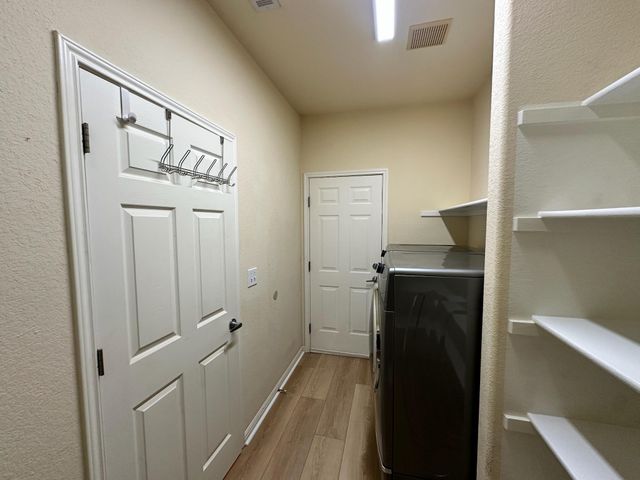 7708 San Felipe BLVD 8, Austin, TX 78729