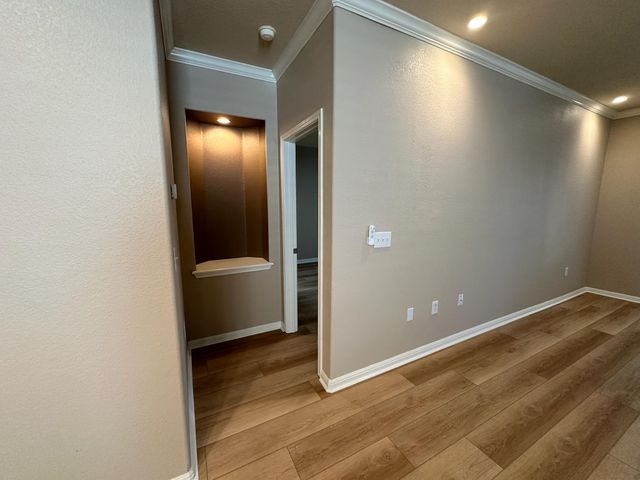 7708 San Felipe BLVD 8, Austin, TX 78729