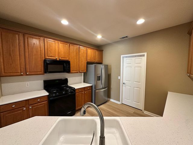 7708 San Felipe BLVD 8, Austin, TX 78729