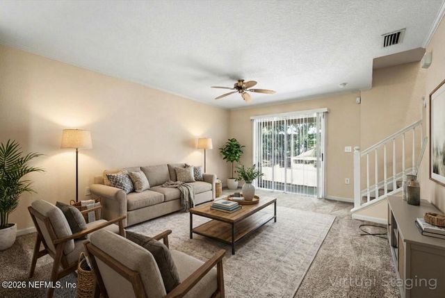 8550 ARGYLE BUSINESS Loop 306, Jacksonville, FL 32244