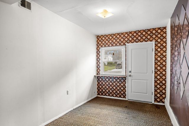 38 KNOLLWOOD DR, Cherry Hill, NJ 08002