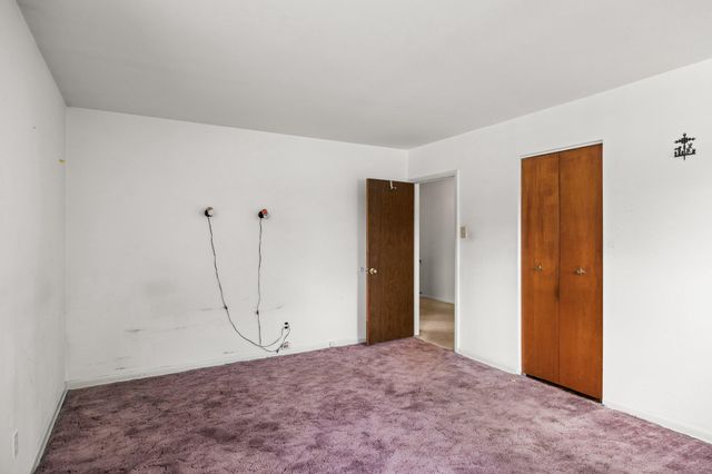 38 KNOLLWOOD DR, Cherry Hill, NJ 08002