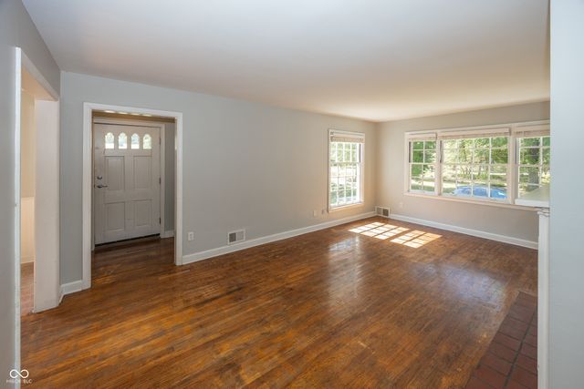 4730 E 71st Street, Indianapolis, IN 46220