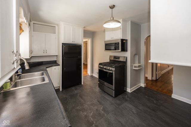 4730 E 71st Street, Indianapolis, IN 46220