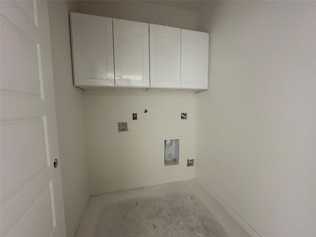 3126 Emerald Hills Dr, Angleton, TX 77515