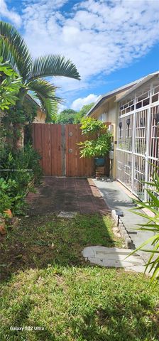 24864 SW 128th Pl, Homestead, FL 33032