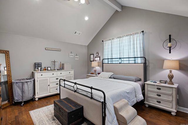 9 Rosemary Ln, Clarksville, AR 72830