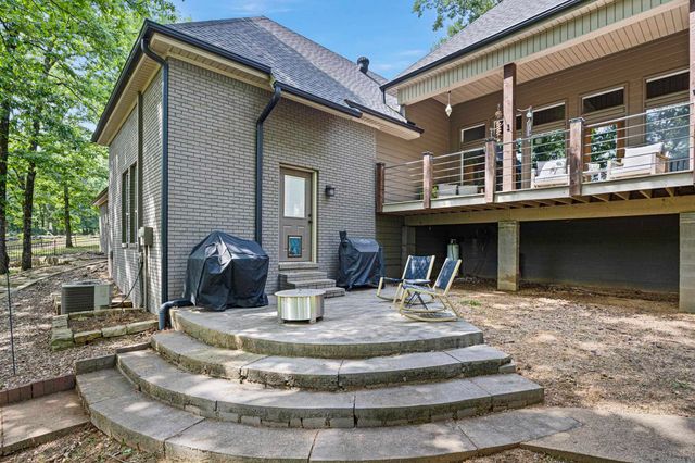 9 Rosemary Ln, Clarksville, AR 72830