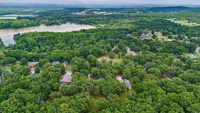 9 Rosemary Ln, Clarksville, AR 72830