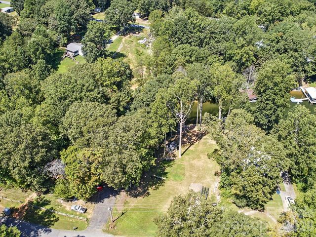 3748 Landmark Drive, Sherrills Ford, NC 28673