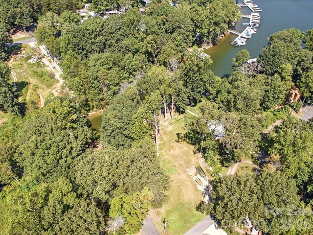 3748 Landmark Drive, Sherrills Ford, NC 28673