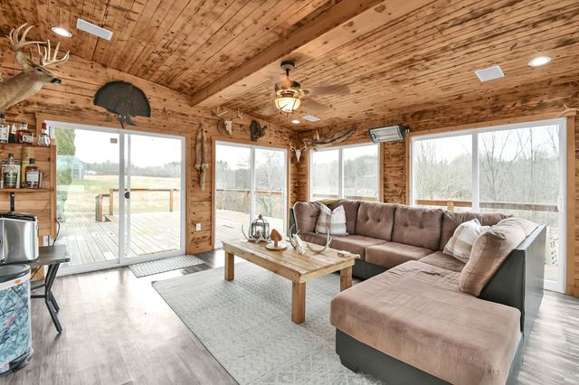 3767 Cookton Grange Road, Mansfield, OH 44903