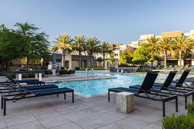 2358 Velocity Common 206, Fremont, CA 94539