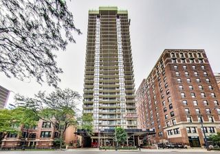 3150 N SHERIDAN Road 24B, Chicago, IL 60657