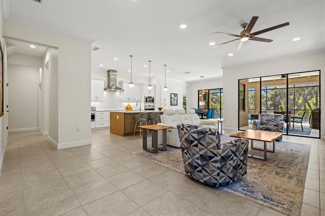 11909 HUNTERS CREEK ROAD, Venice, FL 34293