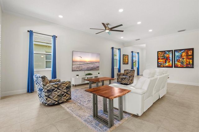 11909 HUNTERS CREEK ROAD, Venice, FL 34293