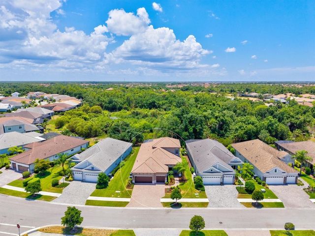 11909 HUNTERS CREEK ROAD, Venice, FL 34293
