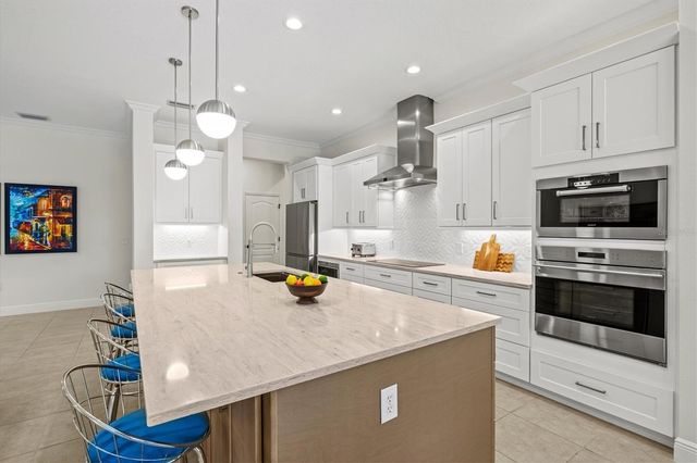 11909 HUNTERS CREEK ROAD, Venice, FL 34293