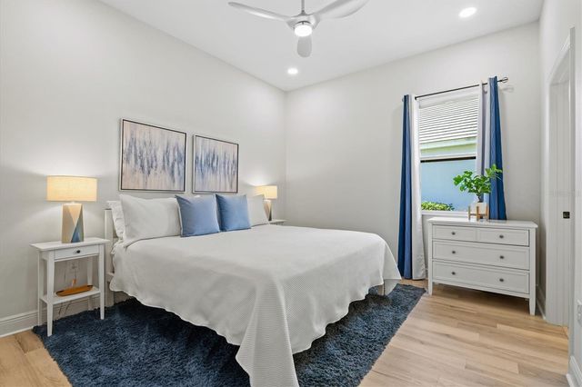 11909 HUNTERS CREEK ROAD, Venice, FL 34293