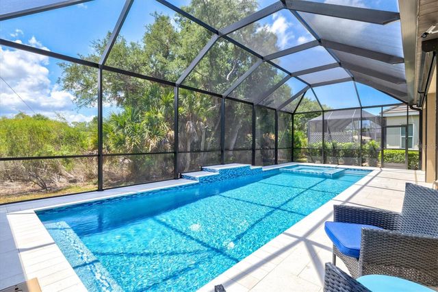 11909 HUNTERS CREEK ROAD, Venice, FL 34293