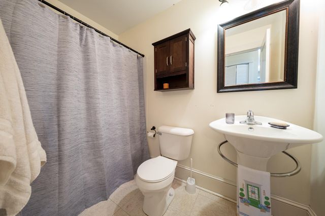 718 Watson Avenue, Saint Paul, MN 55102