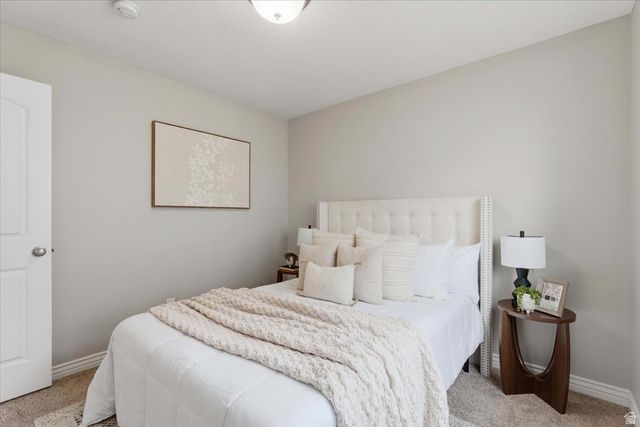 4732 S WEST PARK DR, Roy, UT 84067