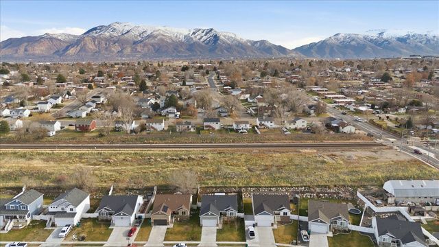4732 S WEST PARK DR, Roy, UT 84067