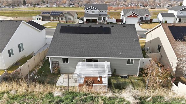 4732 S WEST PARK DR, Roy, UT 84067