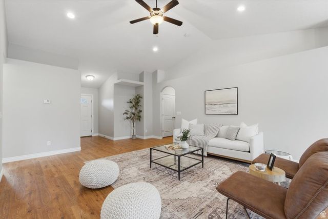 4732 S WEST PARK DR, Roy, UT 84067