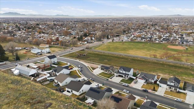 4732 S WEST PARK DR, Roy, UT 84067