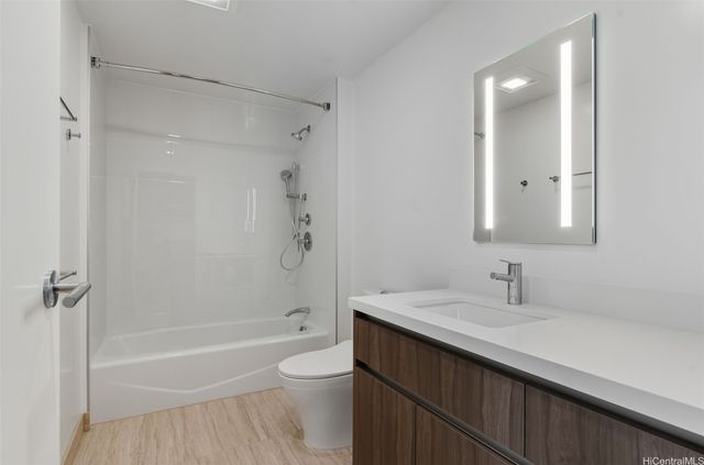 1515 Liona Street 4103, Honolulu, HI 96814