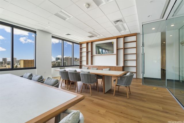 1515 Liona Street 4103, Honolulu, HI 96814