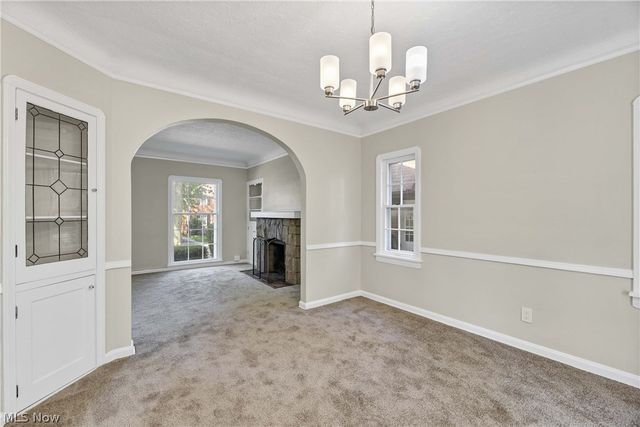 1031 Pennfield Road, Cleveland Heights, OH 44121