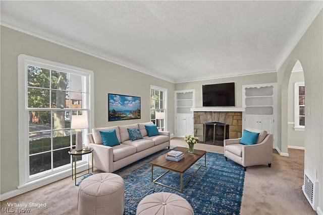 1031 Pennfield Road, Cleveland Heights, OH 44121