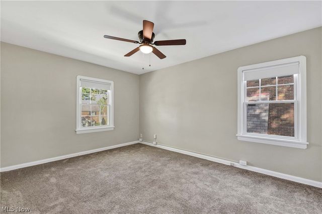 1031 Pennfield Road, Cleveland Heights, OH 44121