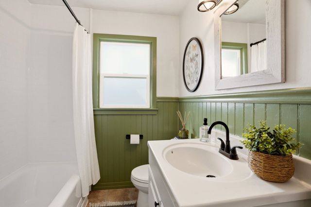 5017 N Post St, Spokane, WA 99205