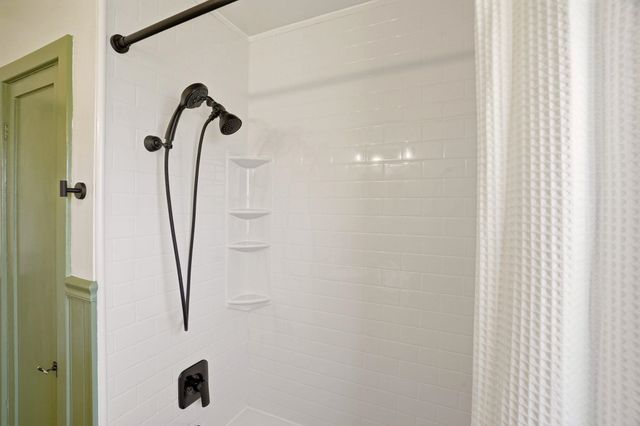 5017 N Post St, Spokane, WA 99205