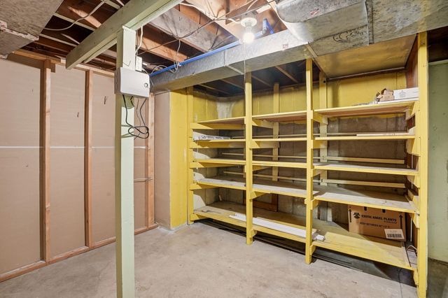 5017 N Post St, Spokane, WA 99205