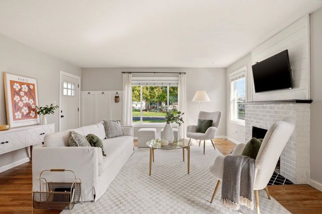 5017 N Post St, Spokane, WA 99205